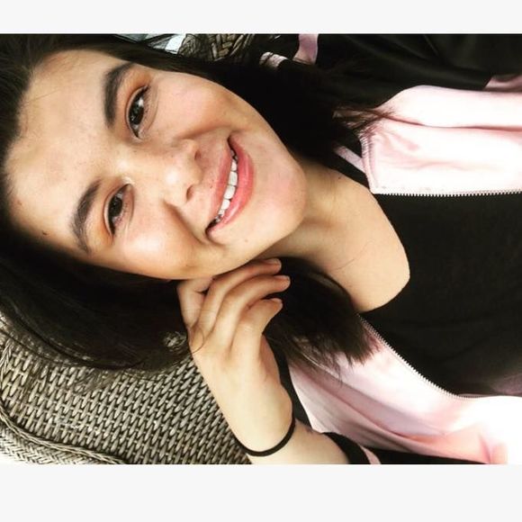 Meet your Posher, Gabriela - Picture 1 of 1